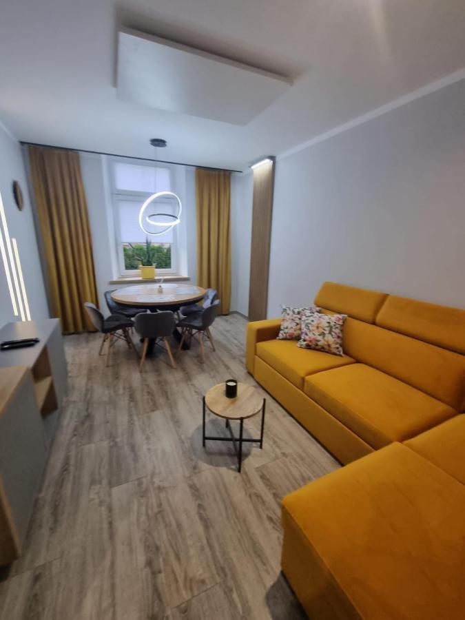 Apartament Lux Lemon Jelenia Góra Eksteriør bilde