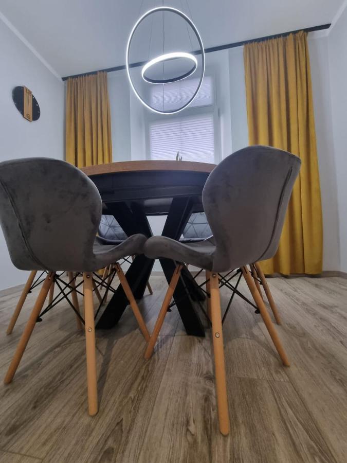 Apartament Lux Lemon Jelenia Góra Eksteriør bilde