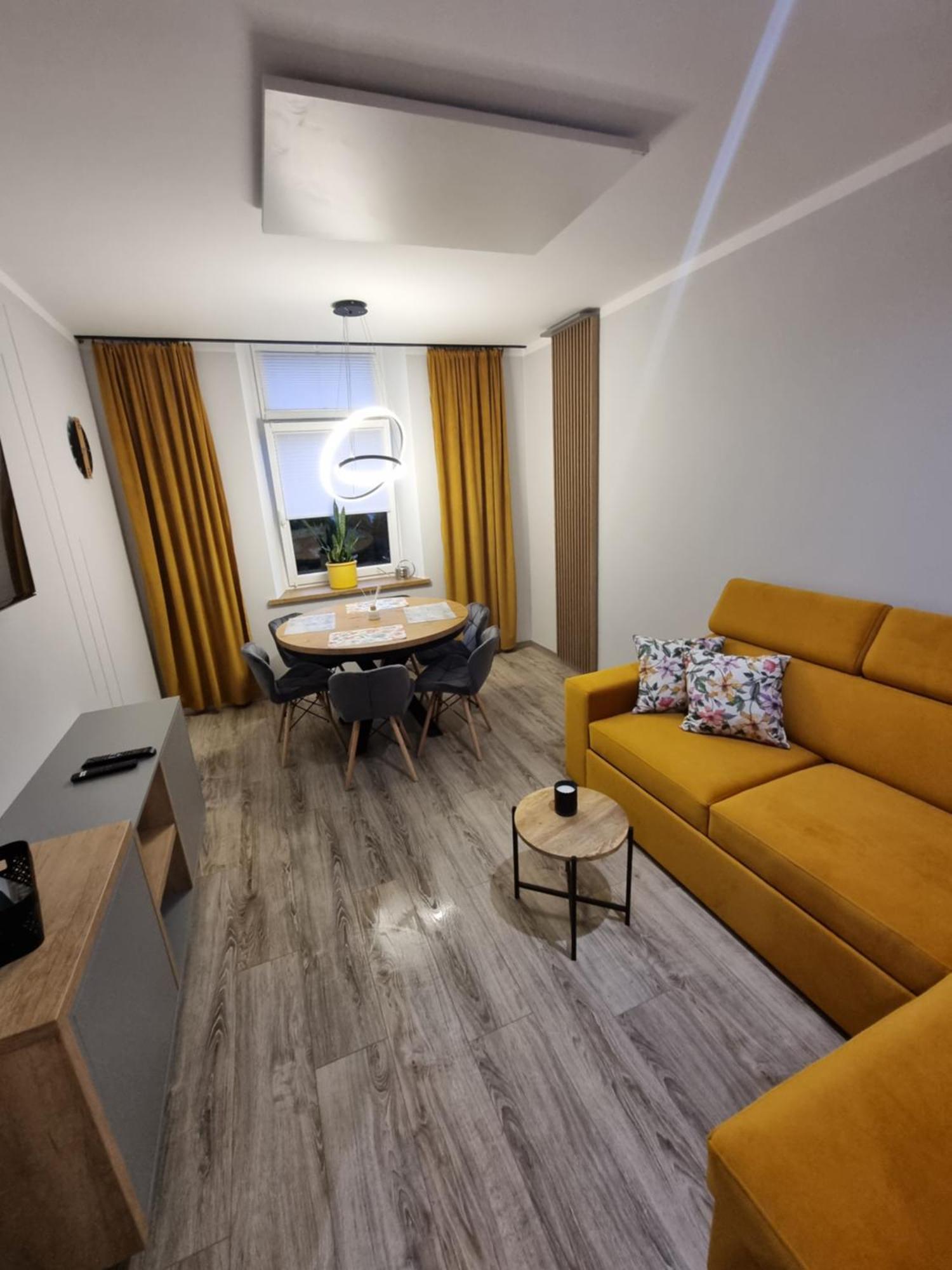 Apartament Lux Lemon Jelenia Góra Eksteriør bilde