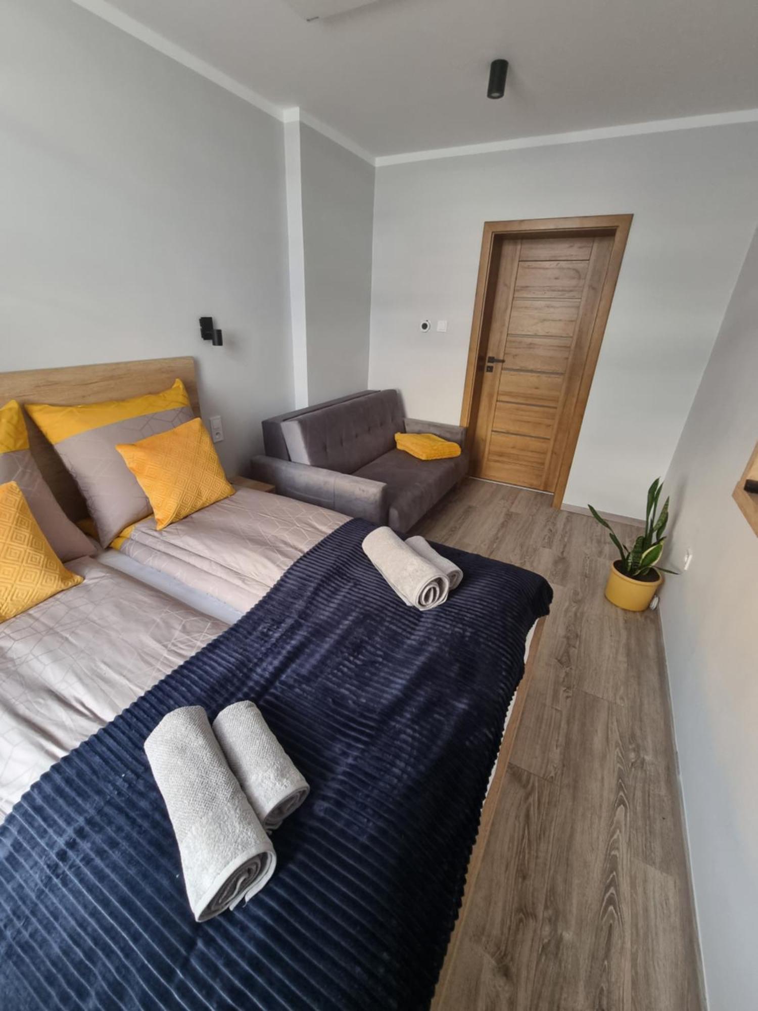 Apartament Lux Lemon Jelenia Góra Eksteriør bilde