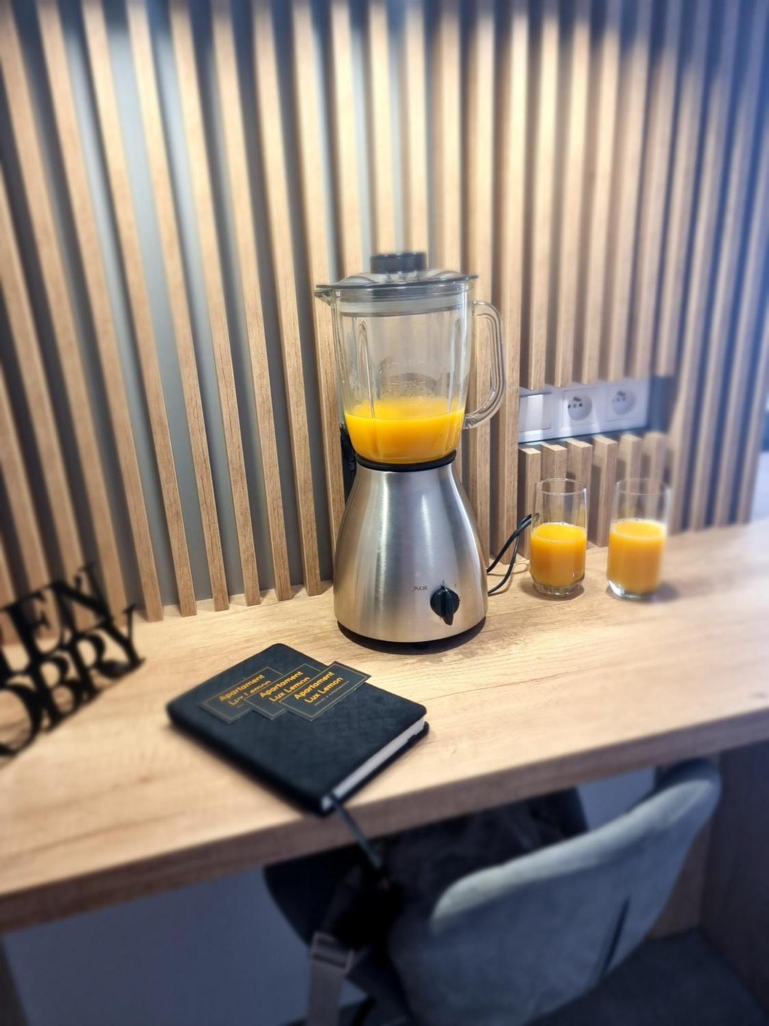 Apartament Lux Lemon Jelenia Góra Eksteriør bilde